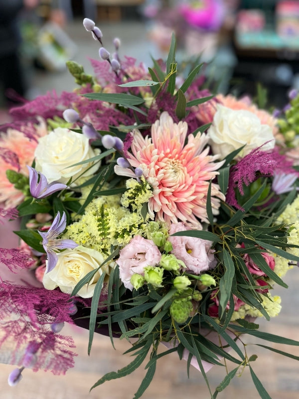 Bookham Commons Roses The Belle of Bookham – Dobbes Florist Shop